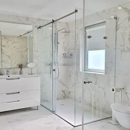 Barinel By Cleverdetails Located In A Quiet And Privileged Area Of *
